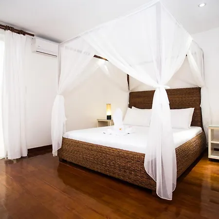 Mabuhay Beach House Villa Manoc-Manoc Exterior photo